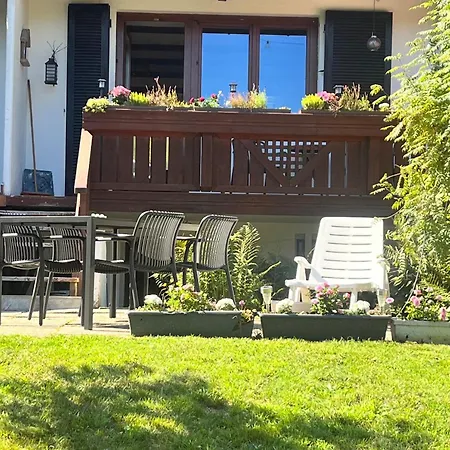 Haus Am Waldrand 펜션