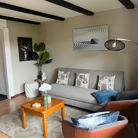 펜션 Haus Am Waldrand