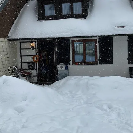 Haus Am Waldrand 펜션