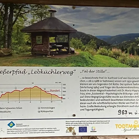 Haus Am Waldrand 펜션 *