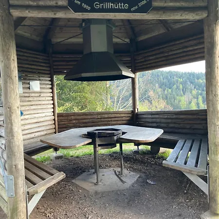 Feriehus Haus Am Waldrand