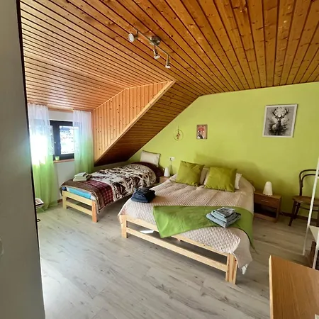 Haus Am Waldrand 토트무스